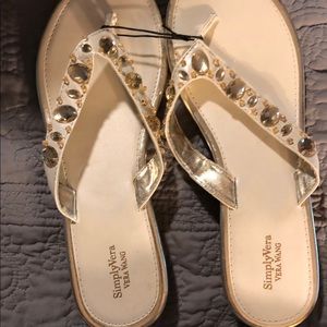 Simply Vera/Vera Wang Flip Flops